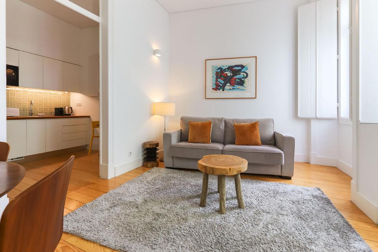Alfama Deluxe By Homing Apartment Lisbon Bagian luar foto