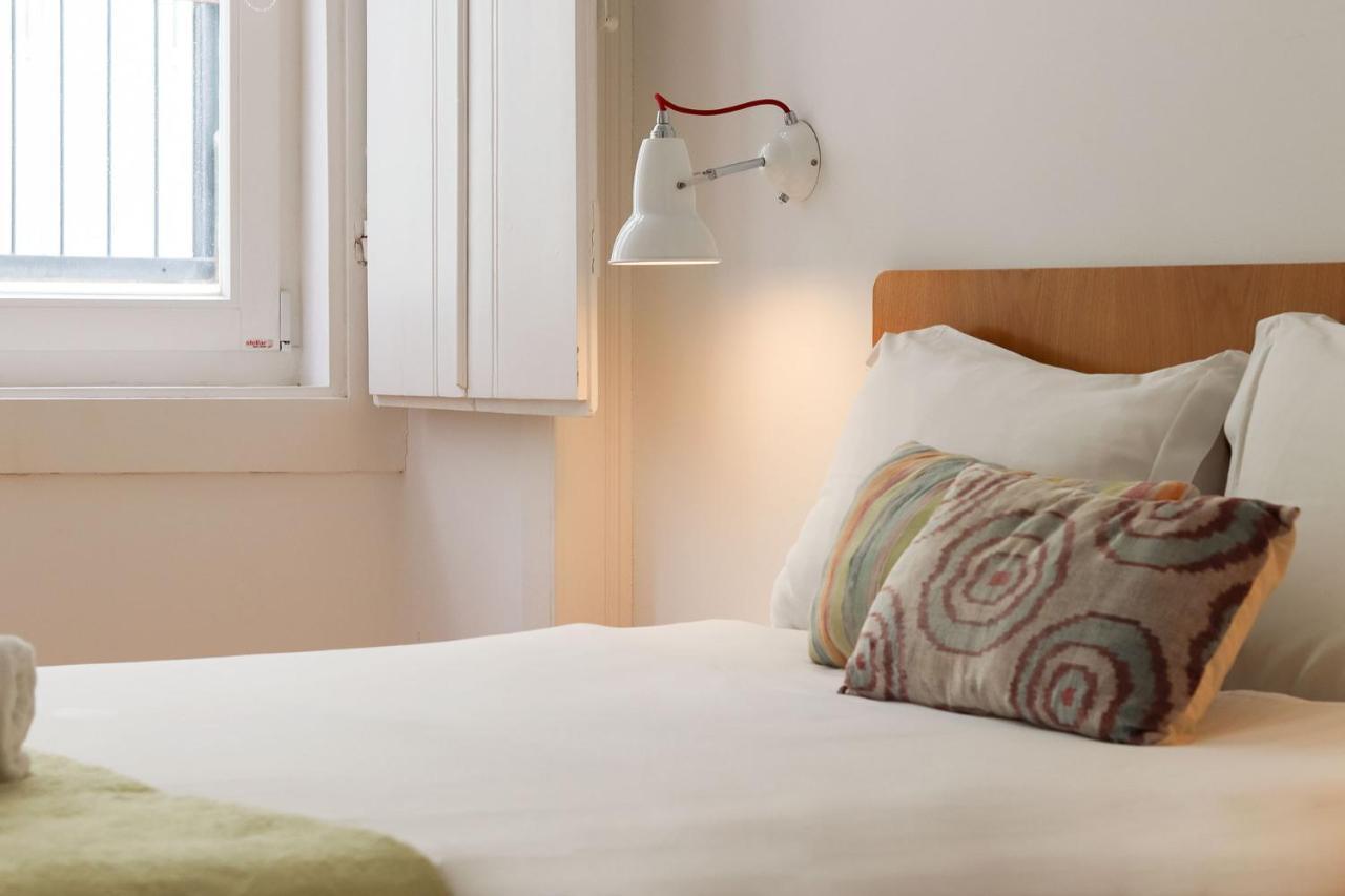 Alfama Deluxe By Homing Apartment Lisbon Bagian luar foto